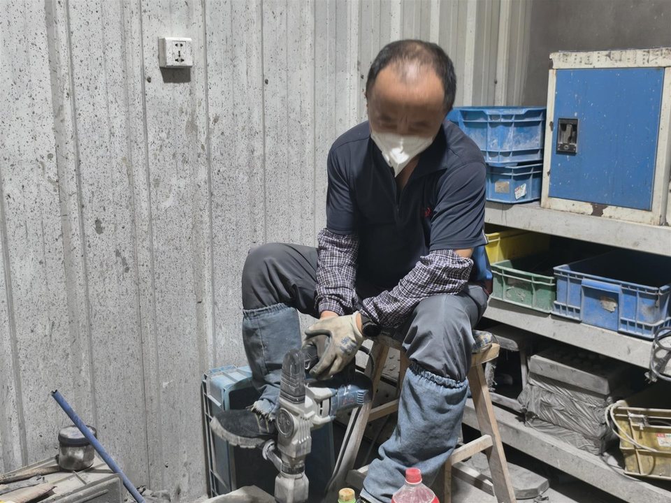 电镐人工测试